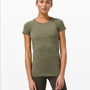 Lululemon Swiftly Tech Short Sleeve